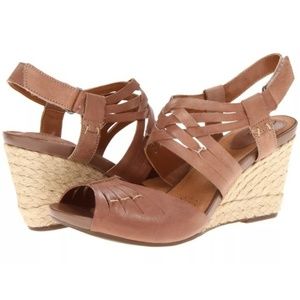 Clarks Artisan Espadrille Wedges Sandals 9.5